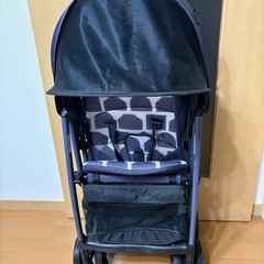 アップリカ マジカルエアープラスB型 ベビーカーの画像