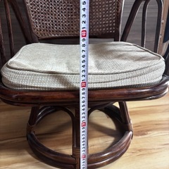 回転椅子の画像