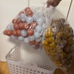 ボールプールのボールの画像