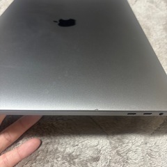 MacBook Pro 2018　15inchの画像