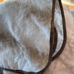 厚手の毛布　敷カバー　各2枚セットの画像