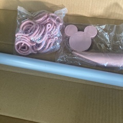 １間窓用　ディズニー　ミッキー&ミニーカーテンレール　ほぼ未使用品の画像