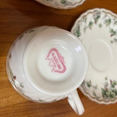 NARUMI ティーカップ&ソーサー　2セットの画像