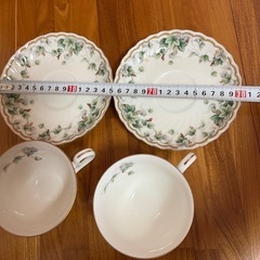NARUMI ティーカップ&ソーサー　2セットの画像