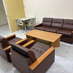 オフィス家具セットの画像