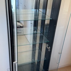 ガラス ショーケースの画像