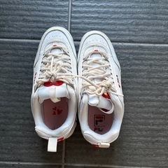 FILAスニーカー厚底の画像