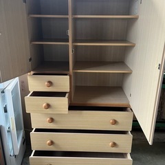 収納家具タンスの画像