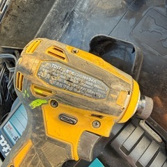 マキタ　インパクトドライバー　TD172  フレッシュイエロー　フルセット
の画像