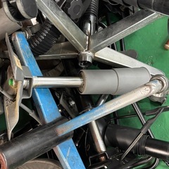 鉄屑集めてる人 鉄 ゴミの画像