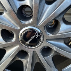 スタッドレスタイヤ4本セット　16インチ　ブリジストン　ヴェルファイア　　の画像