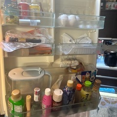 冷蔵庫の画像