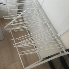 スラックスハンガーラックの画像