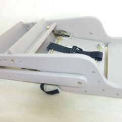未使用/新品　訳あり特価　ベビーチェア ロー 折りたたみ き 立ち上がり防止 ベルト付きの画像