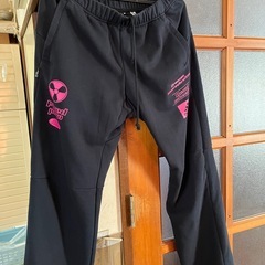 アディダススウェットの画像