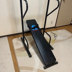 懸垂マシン・ジムマシンの画像