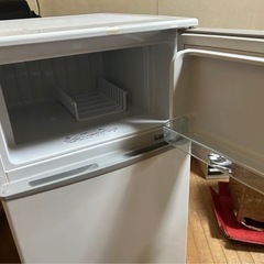 【引き取り限定】Abitelax 96L 冷凍冷蔵庫 の画像