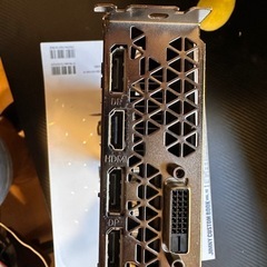 GTX 1060 グラフィックボードの画像