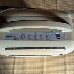 シャープ除湿機の画像