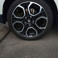 SUZUKI純正ホイール＋スタッドレスタイヤ（VRX２）２本の画像