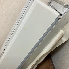 コロナ　窓型エアコン2021年製　12/25まで引き取り希望の画像