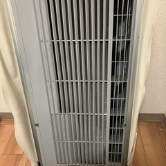 コロナ　窓型エアコン2021年製　12/25まで引き取り希望の画像