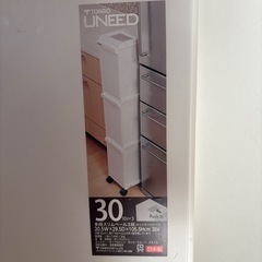 キャスター付きゴミ箱の画像