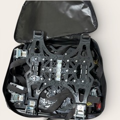 【新品】非金属 タイヤチェーン ジャッキアップ不要 緊急用 8本の画像