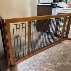 ベビーゲートの画像