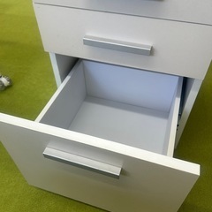 デスクワゴン 3段 鍵付きの画像