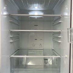 #79 キズあり激安!! AQUA 2019年 184L AQR-18H 右開き の画像