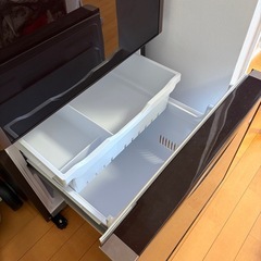 日立ノンフロン冷凍冷蔵庫　2015年製の画像