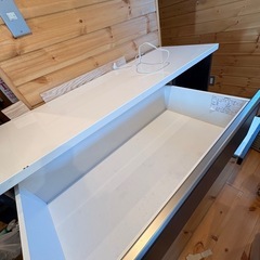 キッチンカウンター、キッチンボードの画像