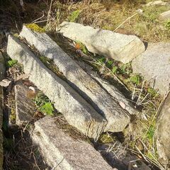 【無料】大きな石の画像