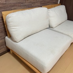 【ナチュラル木脚ソファ 2人掛け（分割可）】の画像
