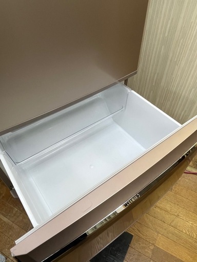 #80 激安3ドア!! MITSUBISHI 2017年 335L MR-C34A-P 右開き