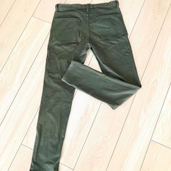 GU パンツの画像