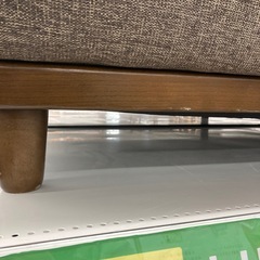 ブラウンの2人掛けソファーのご紹介です！の画像