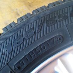 スタッドレスタイヤ4本　ホイール付き。の画像