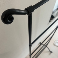 アイアン製 アンティーク調 タオルハンガー 6段 ブラック スリムの画像