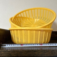 【無料】ザル３個ボール2個の画像