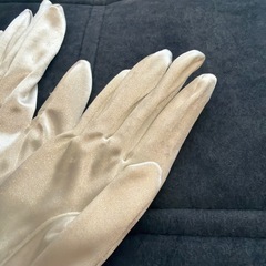 ホワイトサテン　ウエディンググローブ　40cmの画像