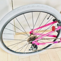 GIANT(ジャイアント) クロスバイクの画像