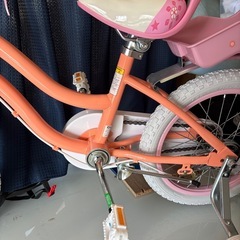新品未使用　女の子　自転車　５歳から６歳　の画像