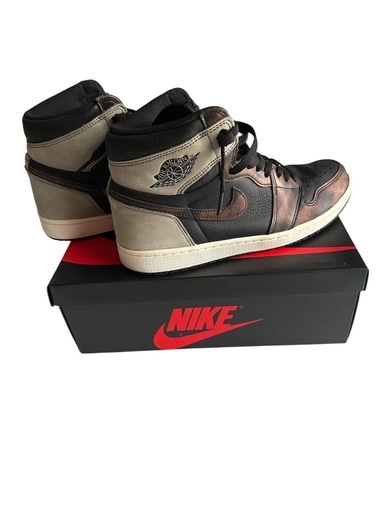 NIKE スニーカー　28