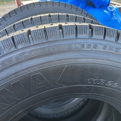 11R  再生新品スタッドレスの画像