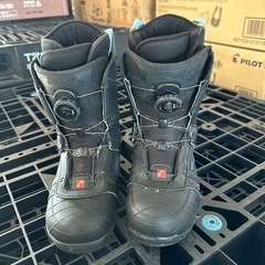 head スノボーブーツ24.5の画像