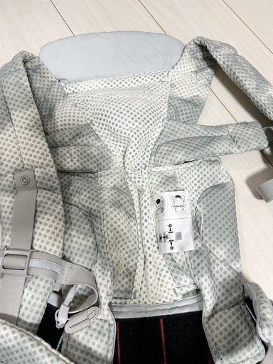 エルゴベビー オムニブリーズ タイダイグレー