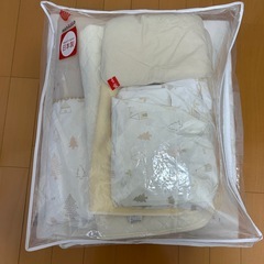 【女性限定】ベビー布団セットとスリーパーの画像