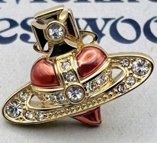 引越の為最終値下げ✨ピアス✨大幅値下げ‼️‼️ビビアンウエストウッド‼️超美品‼️